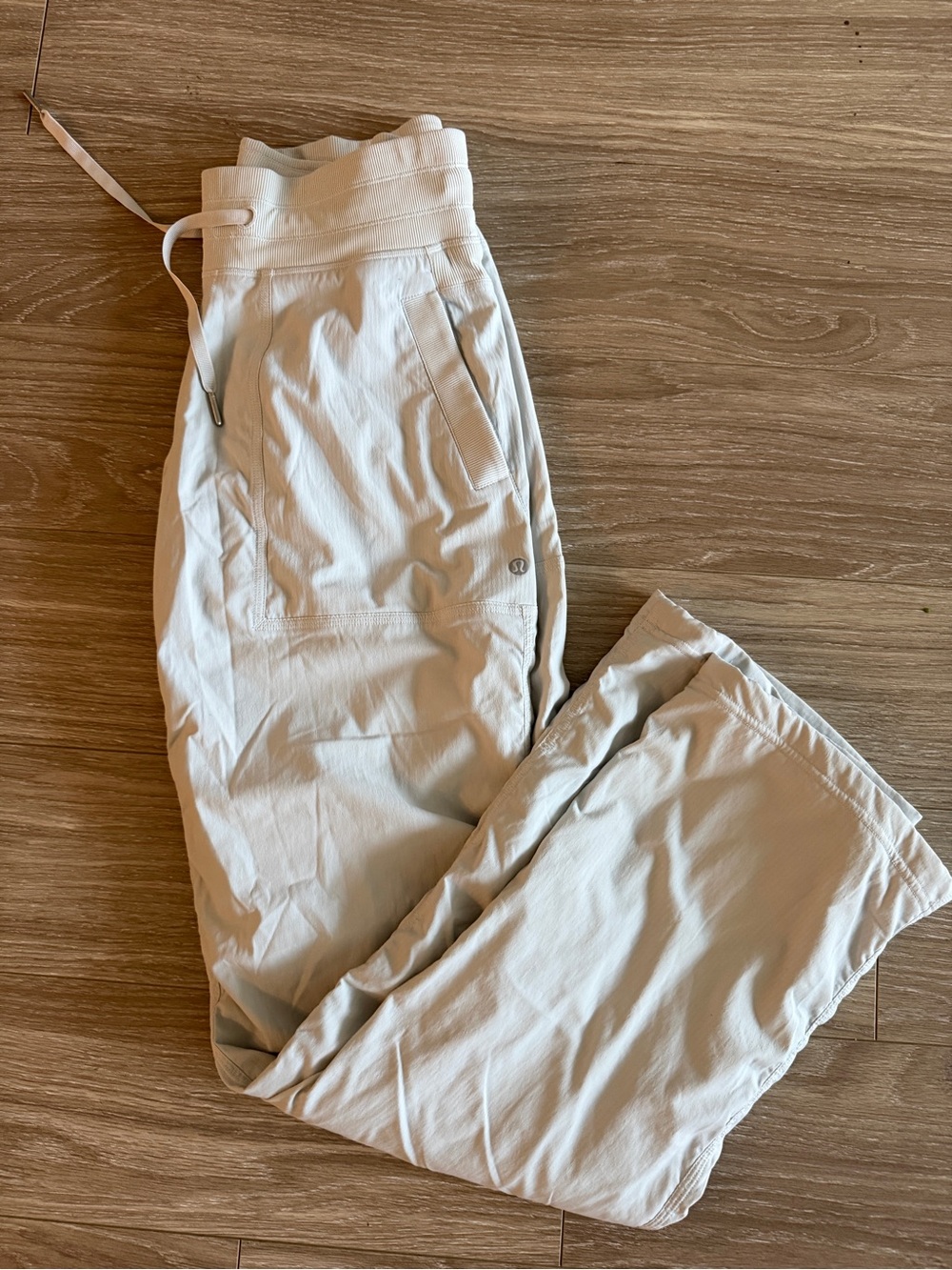 Lululemon Dance Studio Pant III *Lined Vapor size 6 - Picture 9 of 12